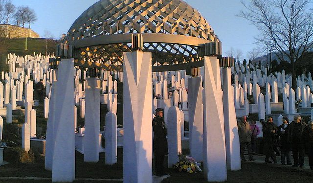 ALİYA İZZET BEGOVİÇ (1925 – 2003)