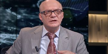 Alternatifsiz Doğrular, Muhalefetsiz Siyaset, Allah’a Emanet…