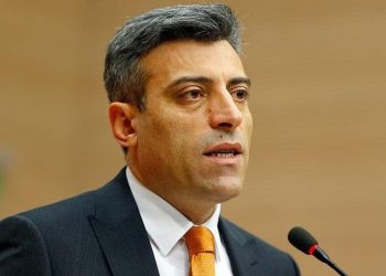 CHP’li Yılmaz: Ezan Türkçe okutulsun