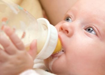 “Anne sütü bankası” yerine “süt anne merkezi”