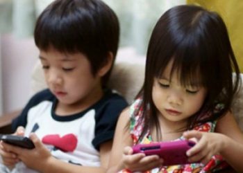 Akıllı Telefon ve Tablet Sahibi Gençlerde Üç Hastalık Arttı