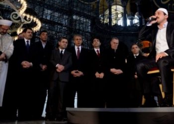 Ayasofya’da 85 yıl sonra Kur’an-ı Kerim okundu. Yani(?)