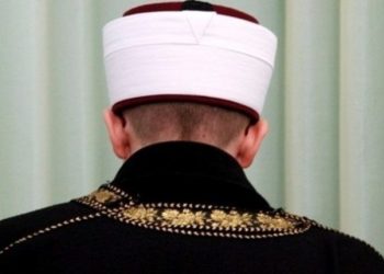 İmama siyaset yolu! Yeni düzenleme yolda!