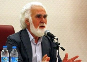 ‘Kimse Kur’an’ı öncelemiyor; Mevlana’yı referans alıyor !’