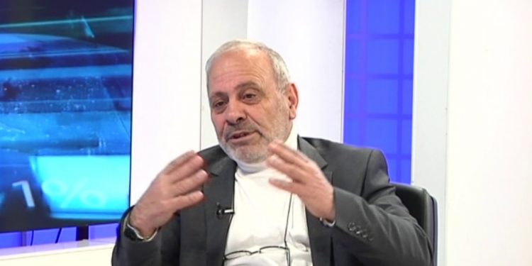 Şakir Tarım: ABD yeni oyunlar peşinde