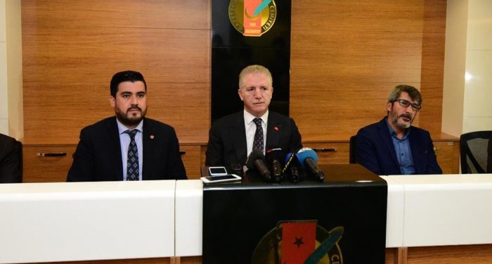 Gaziantep Valisi: Suriyelilerin karıştığı olaylar farklı boyutlara çekilmemelidir