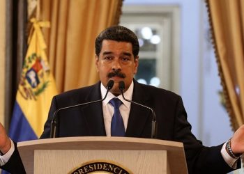 Maduro: ABD gözlerini Venezüella halkının zenginliklerine dikmiş durumda