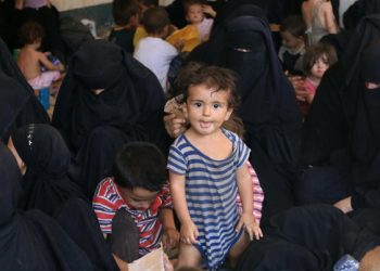 Işid Bahanesiyle, Kamplarda Cinsel İstismale Uğrayan Kadınlar..