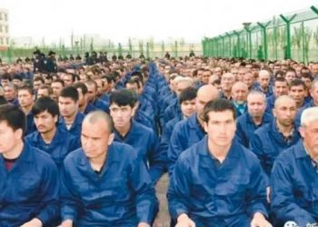 Çin kampında cehennemi gördüm