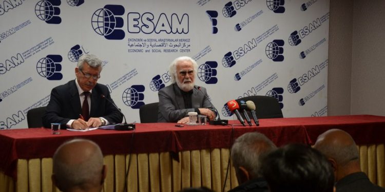 Hamaset, Toplumu Baş Aşağı Götürür