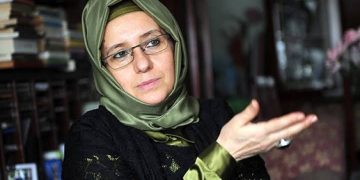 F. Barbarosoğlu: Merdiven Altı Mescit