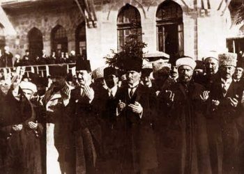 ‘Padişahı Kurtarma’ Hedefinden, ‘Padişahtan Kurtulmaya’ Giden Cumhuriyet!