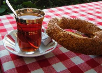 TÜRK-İŞ:’Açlık Sınırı’ 2 bin 124 TL’ye Yükseldi!