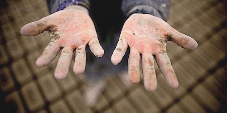 Çocuk İşçiliği Artıyor, Ölümlerine Göz Yumuluyor