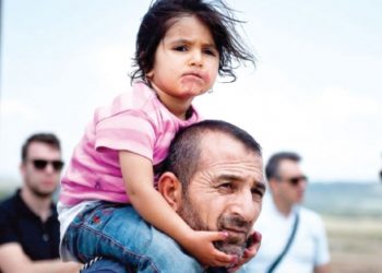 Gerçekliğin yitimi ve sosyal ağlarda yükselen göçmen karşıtlığı