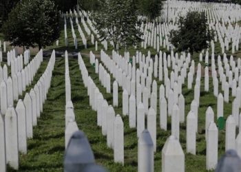 Avrupa’nın ikiyüzlülük vesikası: Srebrenitsa soykırımının şehitleri rahmetle anılıyor