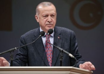Bir Parmak Bal İsteyen Erdoğan’a Gidiyor!