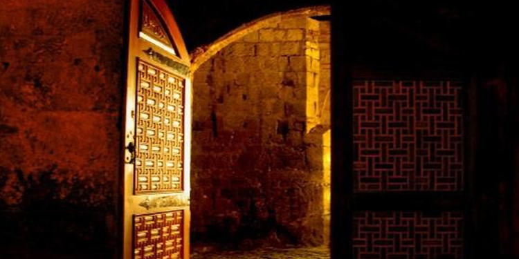 Anlamaya en öncelikli olandan başlamak gerekir