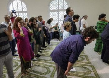 Protestan İslam: Macron’un Desteğiyle ‘Liberal Cami’ Açıldı