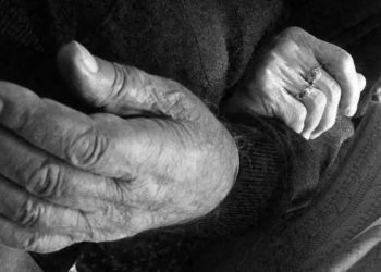 Aile Küçüldükçe Yaşlılar Yalnızlaşıyor