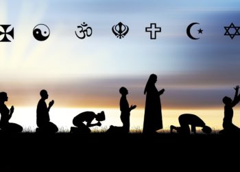 Kul ya Muvahiddir ya da Müşrik, Üçüncüsü Olamaz