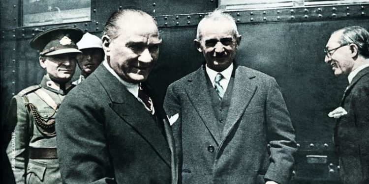 ‘Kemalizm Türk’ün Dinidir’