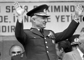 İsmini, Resmini Hatta Mümkünse Kokusunu Bile Kazımak Lazım