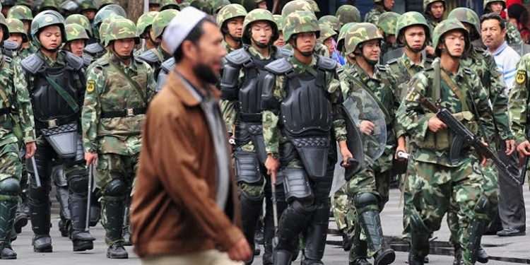 Çin, Uygur Türk’ünü Parçalayıp, Organlarını Pazarlıyor!..