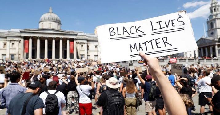 Şiddet Amerika’nın Sonunu Getirir mi?