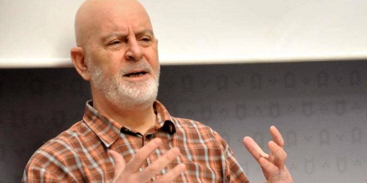 Kutlu: Ben Bu Yazıları Âhırete İnananlar İçin Yazıyorum