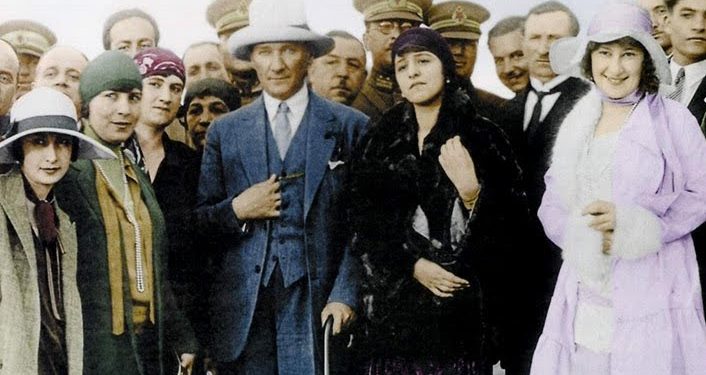 Cumhuriyet Modernleşmesi ve Kimlik Sorunu
