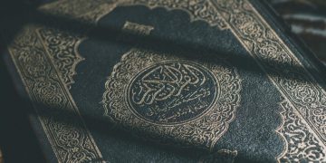 Vahyin Doğası ve Kur’an’ın Tarihselliği Üzerine