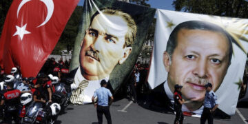 Muhafazakâr, milliyetçi ve Kemalist bir Türkiye