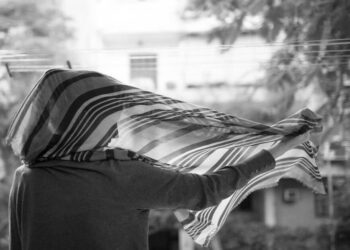 “Tesettür ‘Gösteriş’ İçin Değil, ‘Göstermeyiş’ İçindir!”