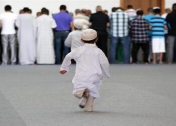 Cami terbiyesini çocuklara kim kazandırır? Toplum? İmam? Aile?
