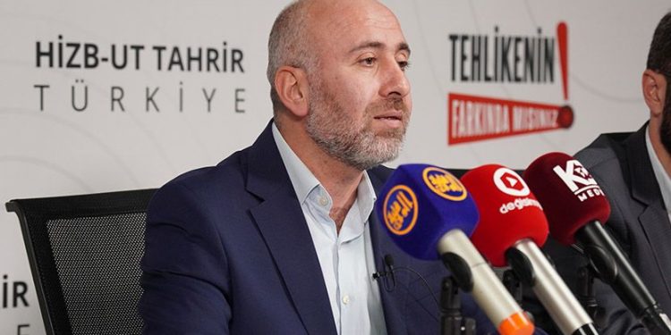 Hizb-ut Tahrir “Toplumsal Çöküş – Sorunlar ve Çözüm” Başlıklı Basın Toplantısı Gerçekleştirdi