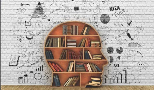 Ahlaklı ve Karakter Sahibi Öğrenci Yetiştirmek İsteyen Müdür