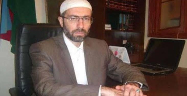 Aliyev Rejiminin Başörtüsü Yasağına Direnen Dr. Samedov 12 Yıl Sonra Serbest!