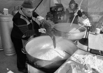 Depremzede Kardeşlerimizle İftarımızı Paylaşıyoruz