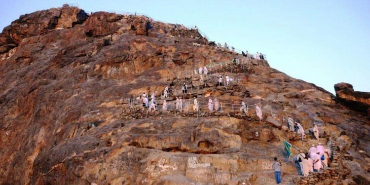 ‘Hira’ya Dönelim Zira Çoğumuz Niçin Yola Çıktığını Unuttu’