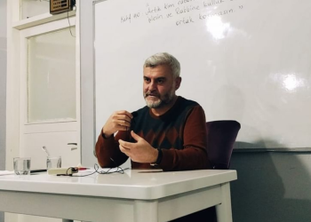 “Hak İle Dalâlet Arasında Ara Form Yoktur”