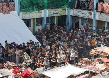 Gazze’de Cuma Namazı