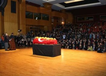Seküler Cenaze Törenlerine “Zengin Ölüsü” Üzerinden Tanıklık…