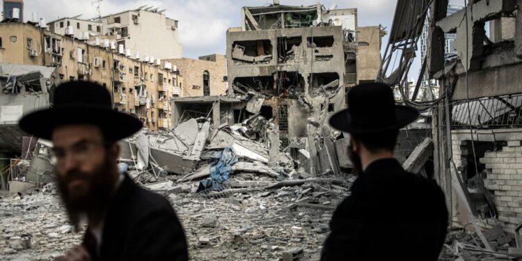 “Yükselen Aslan Operasyonu” Kimlerin Sonunu Getirebilir?