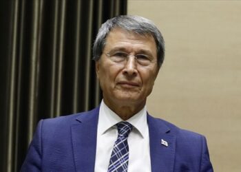 Yusuf Halaçoğlu: İranlı kardeşlerimizi kutluyorum