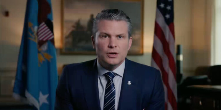 ABD Savunma Bakanı Hegseth: İran’la ateşkes devam ediyor